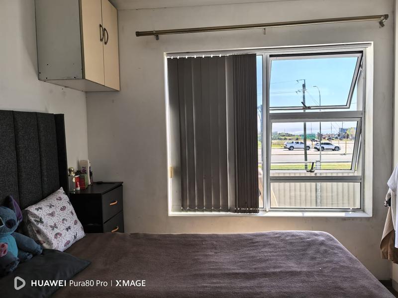 2 Bedroom Property for Sale in Heiderand Western Cape